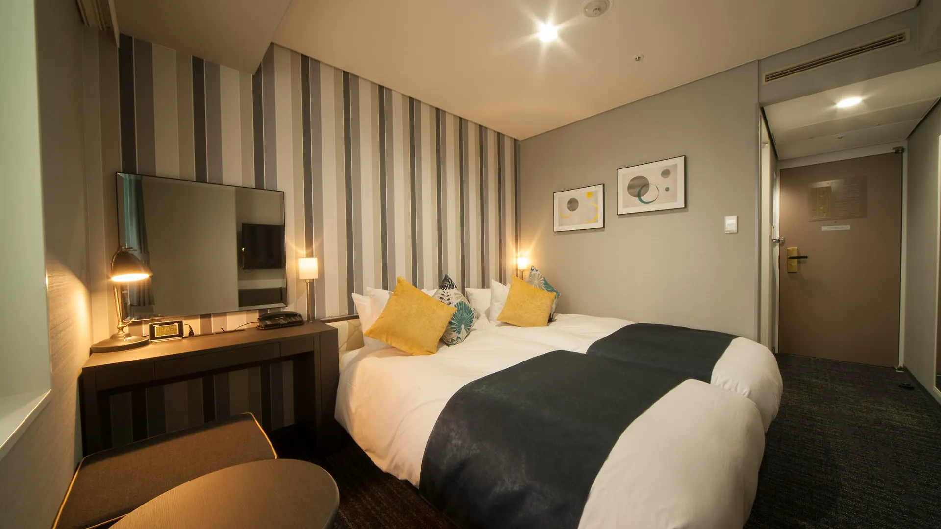 Hotel Granvia Osaka-Jr Hotel Group  Osaka